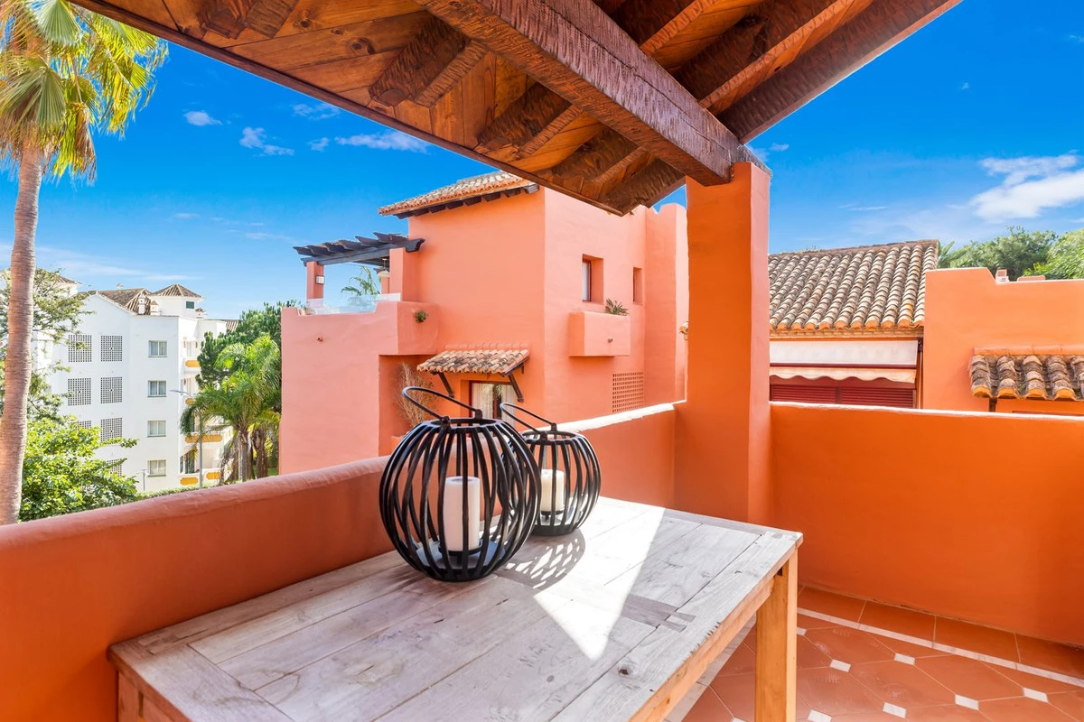 8-e64a9055bba3e77ac8aca3b893cdf826