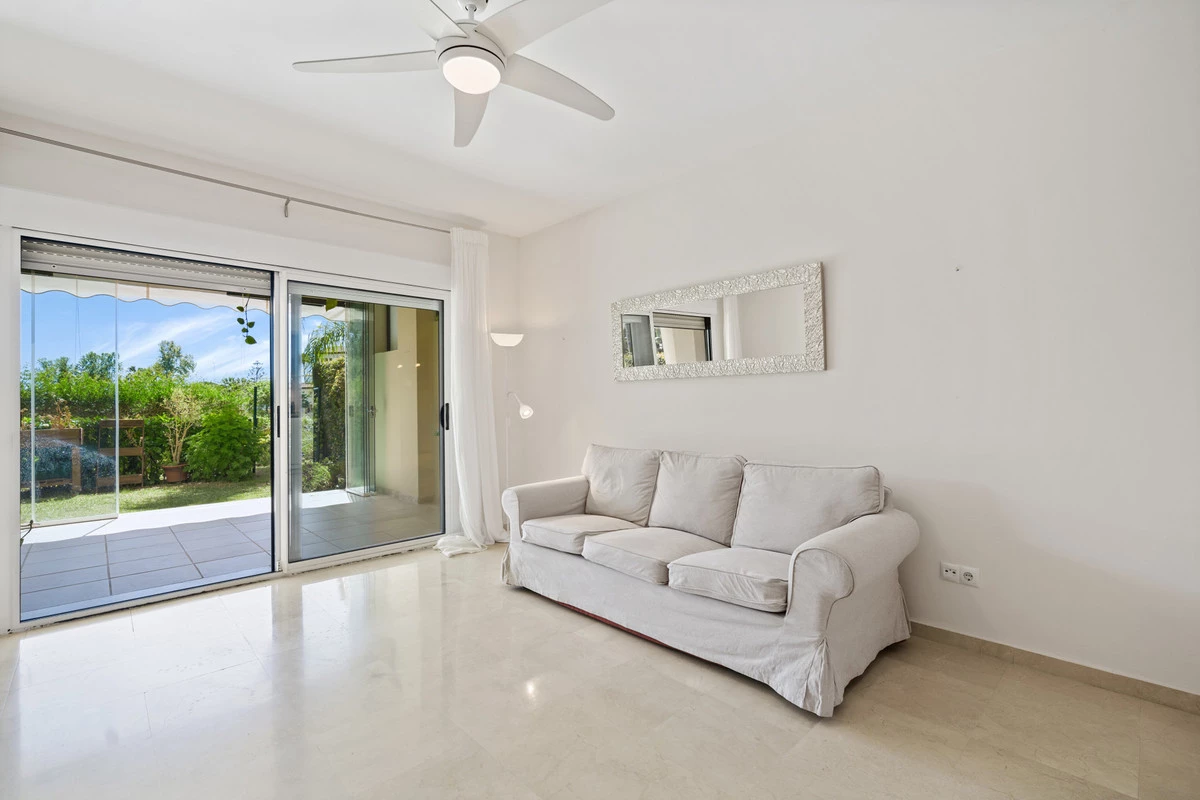 3-e898b2bb2a2fdfd06d2c39894dce8316