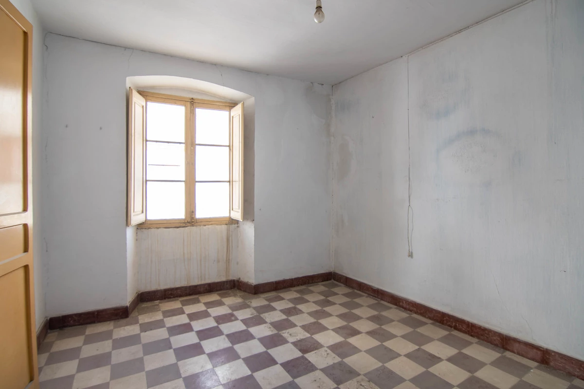 9-467d0cee5b725f3ef65f102a0c2e69c0