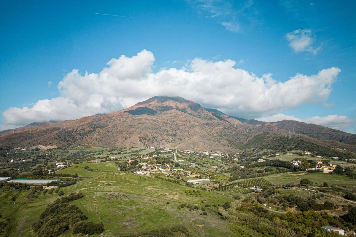 2-5bd7b9d04b45e33852eaf0ec6670150d