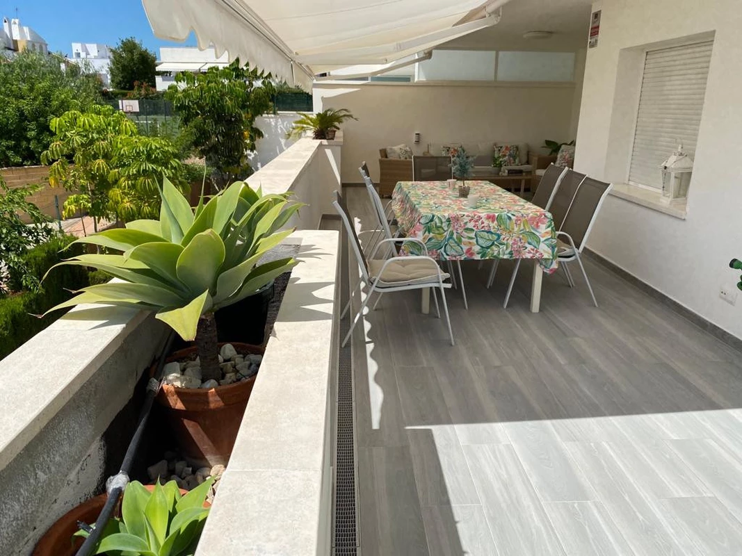 1-7980e48d732b6fc85c14b43b94d2aa54