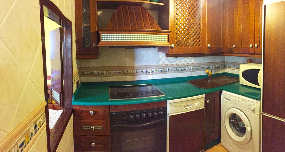 4-c23c0f86247804fa50226aecd8b0b2c8