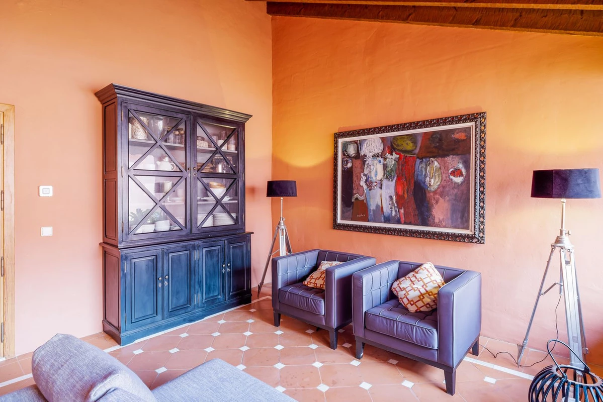 2-5bd7b9d04b45e33852eaf0ec6670150d