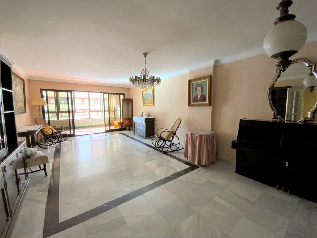 2-5bd7b9d04b45e33852eaf0ec6670150d