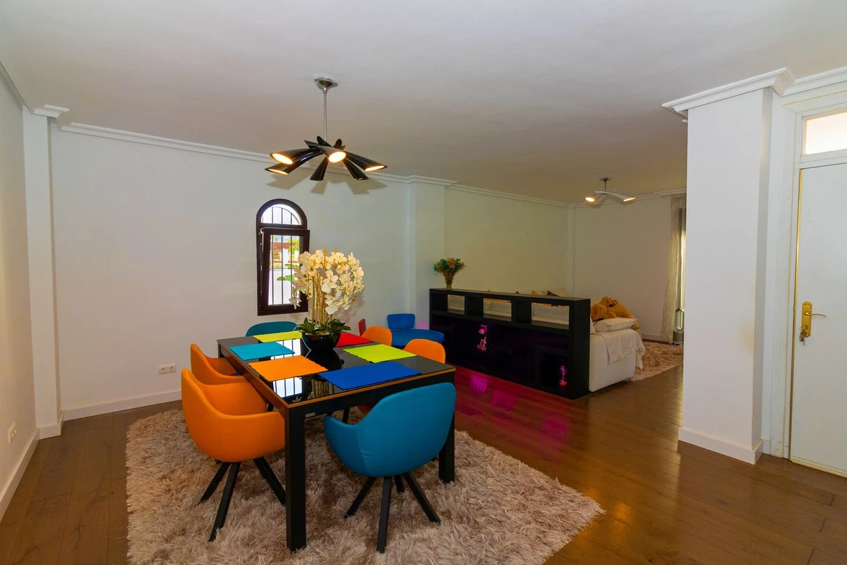 9-467d0cee5b725f3ef65f102a0c2e69c0