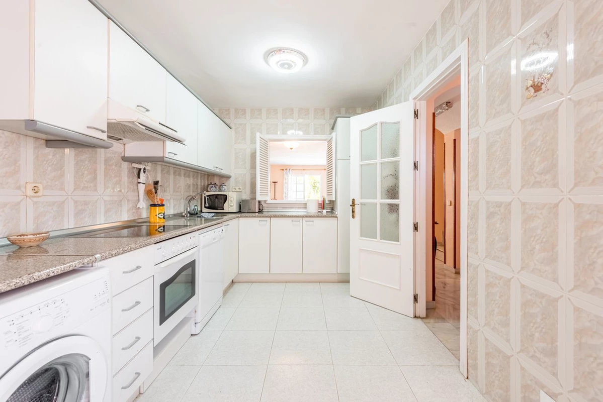 7-aa4cc561180b369757c0bb4af9886cd3