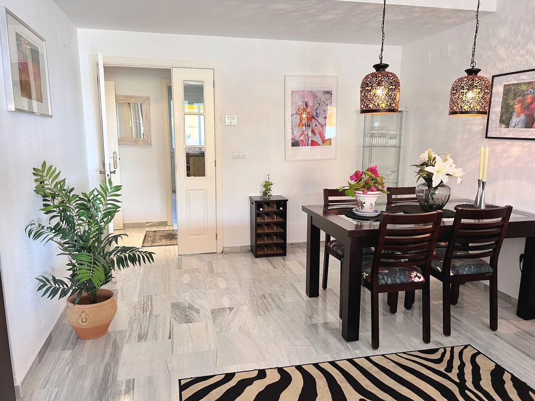 9-467d0cee5b725f3ef65f102a0c2e69c0