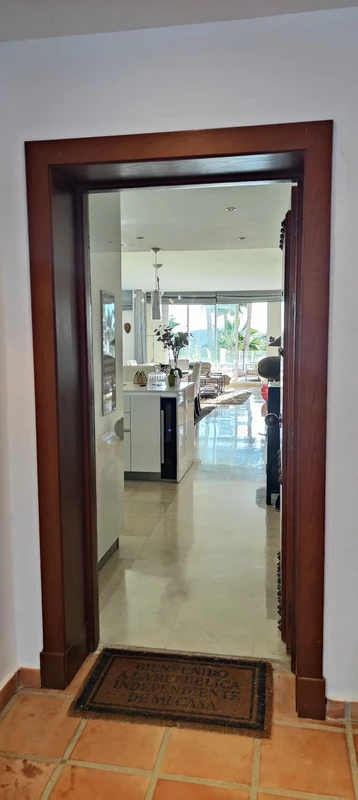 2-5bd7b9d04b45e33852eaf0ec6670150d