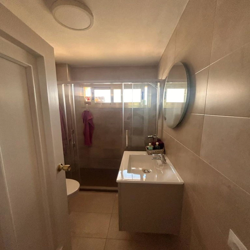 8-e64a9055bba3e77ac8aca3b893cdf826