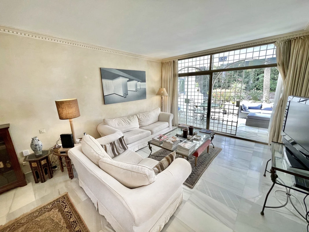 7-aa4cc561180b369757c0bb4af9886cd3