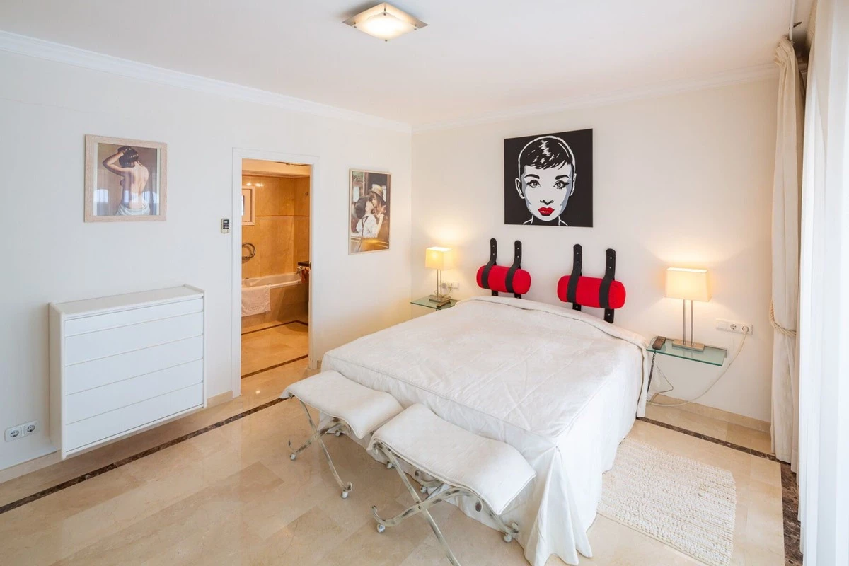 7-aa4cc561180b369757c0bb4af9886cd3