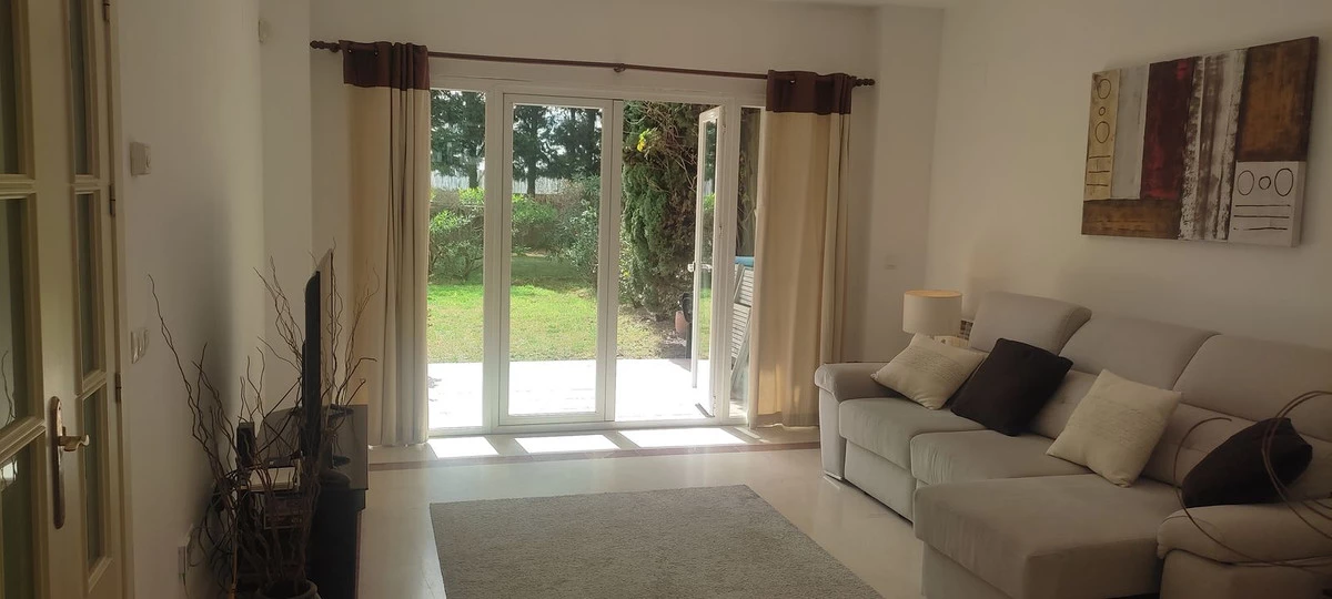 3-e898b2bb2a2fdfd06d2c39894dce8316