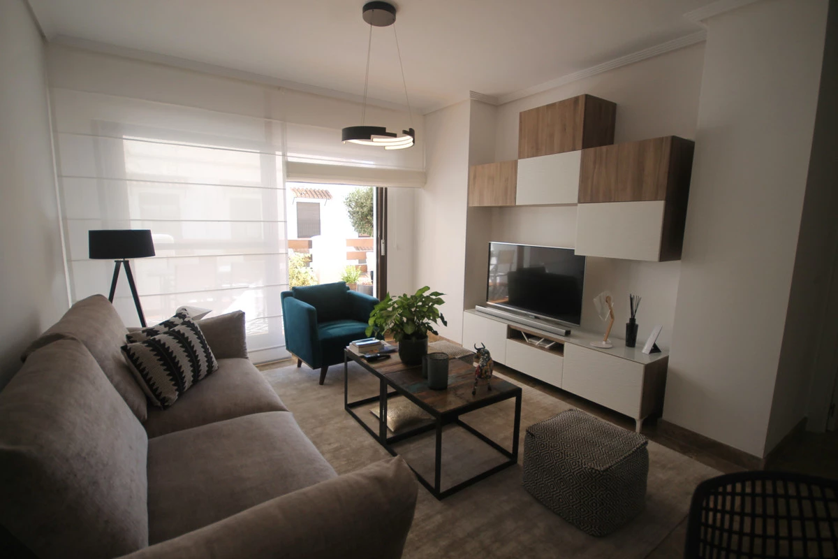 8-e64a9055bba3e77ac8aca3b893cdf826