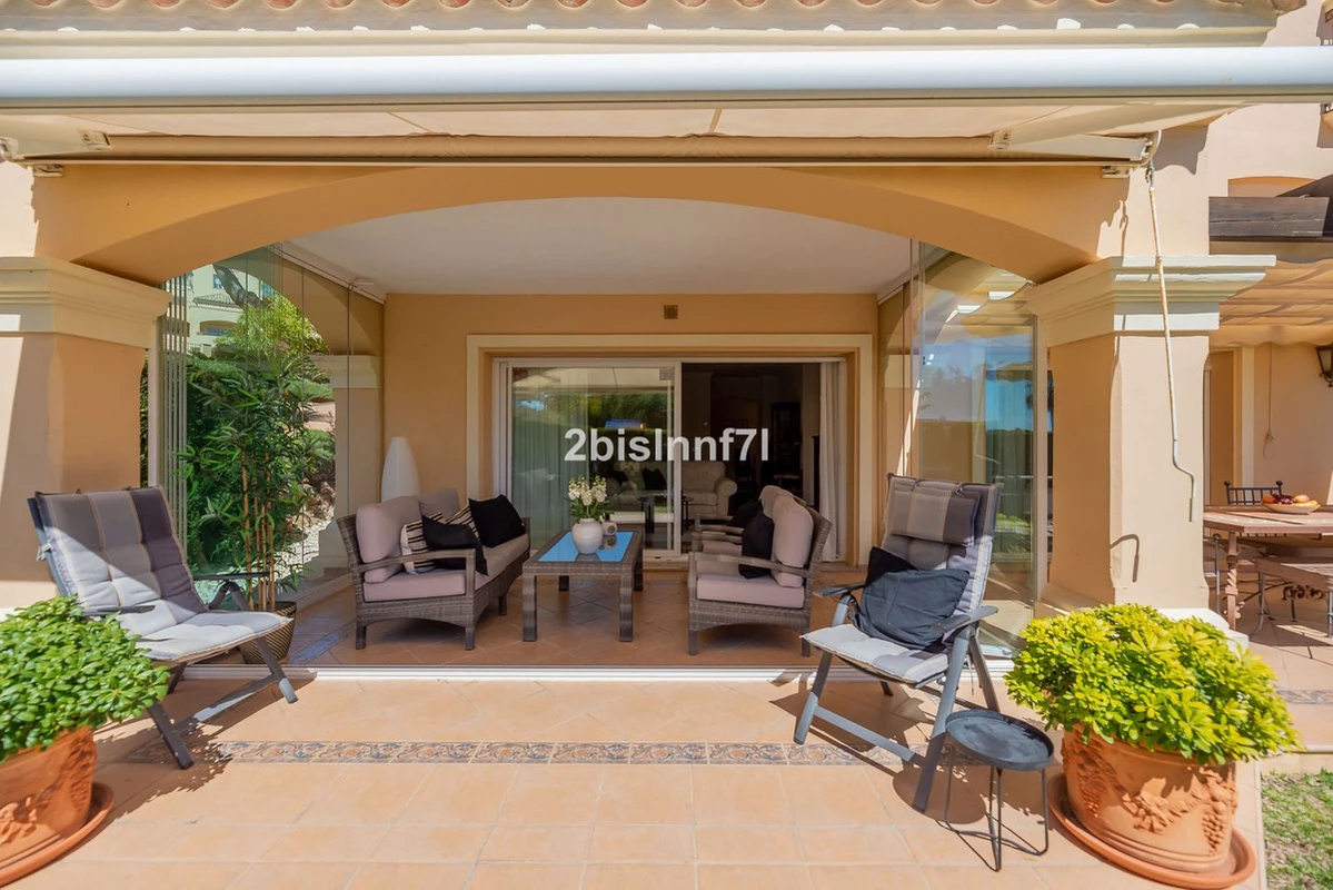 2-5bd7b9d04b45e33852eaf0ec6670150d