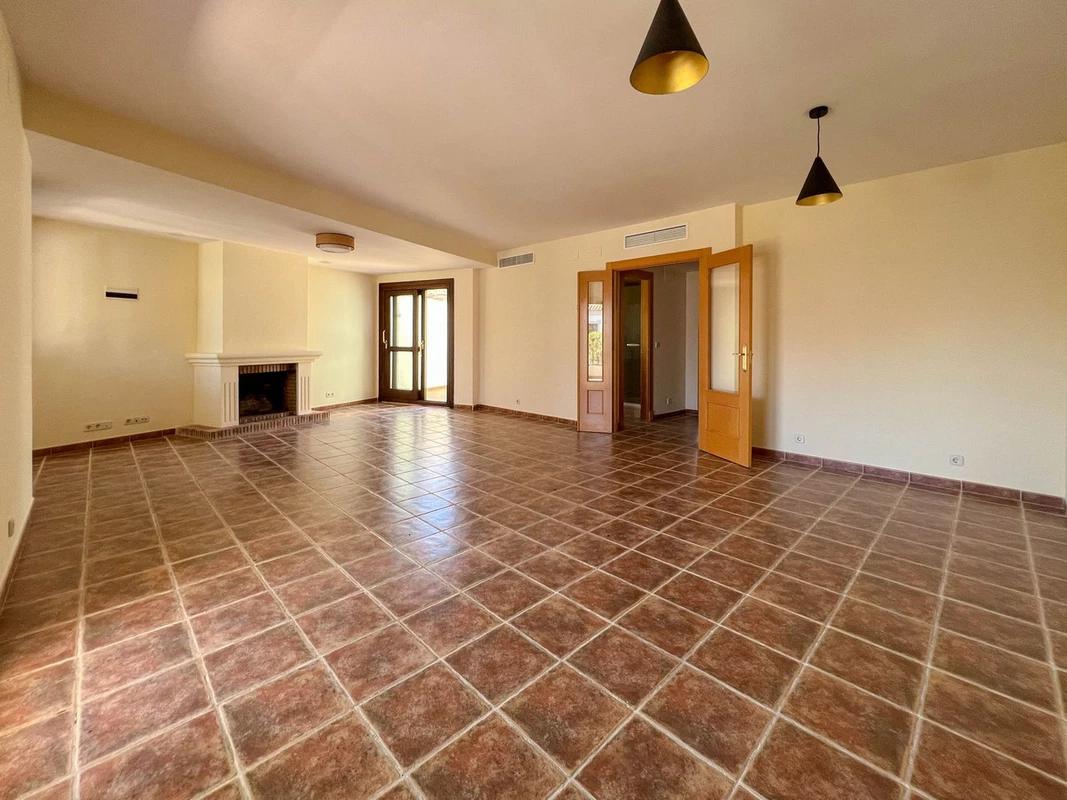 8-e64a9055bba3e77ac8aca3b893cdf826