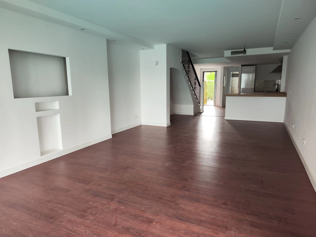 4-c23c0f86247804fa50226aecd8b0b2c8