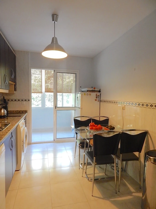 7-aa4cc561180b369757c0bb4af9886cd3