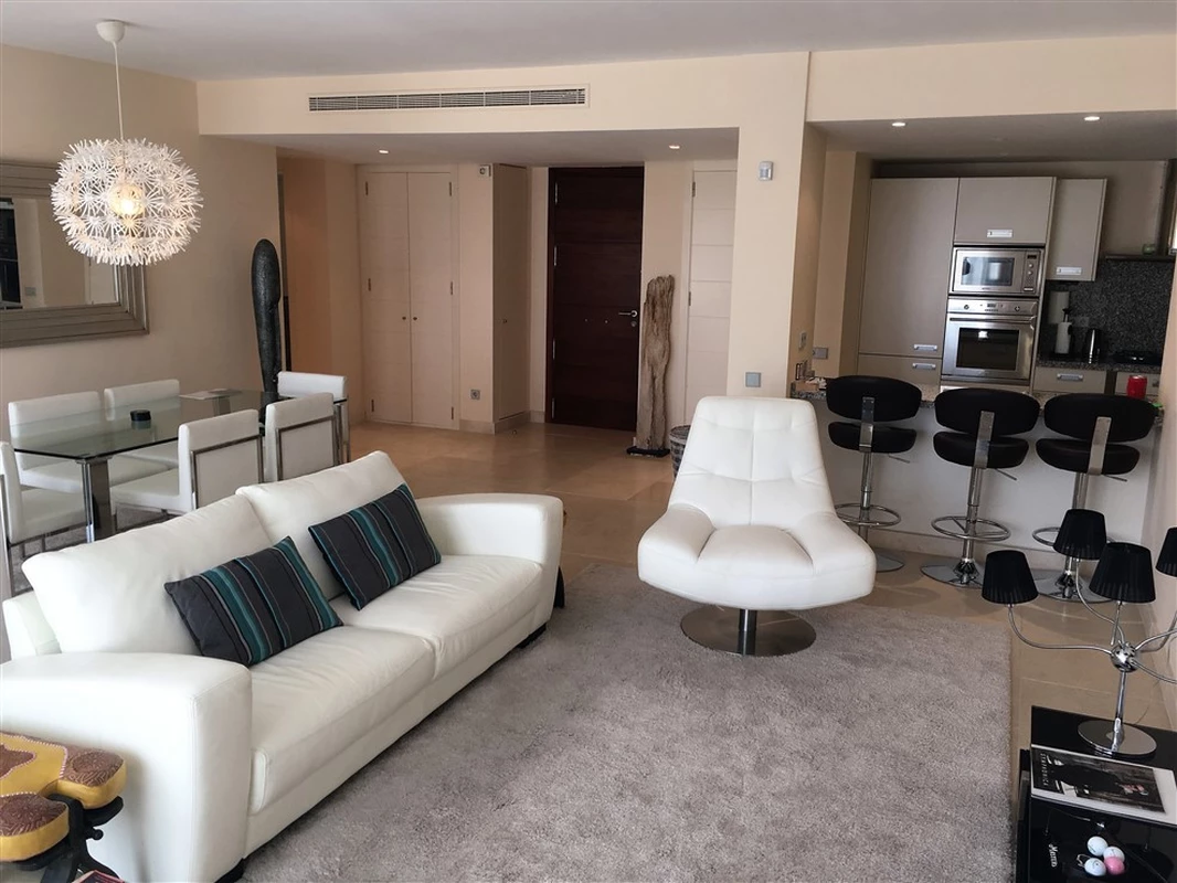 9-467d0cee5b725f3ef65f102a0c2e69c0