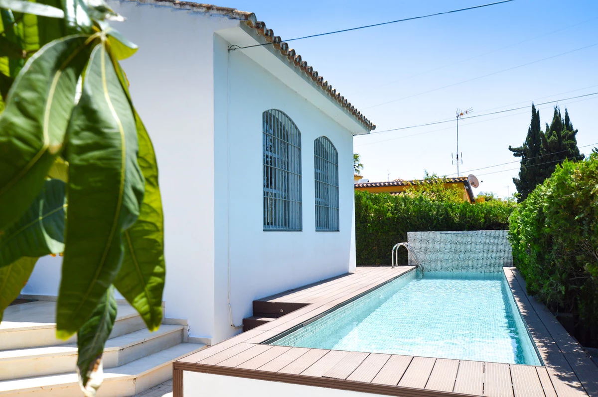 4-c23c0f86247804fa50226aecd8b0b2c8