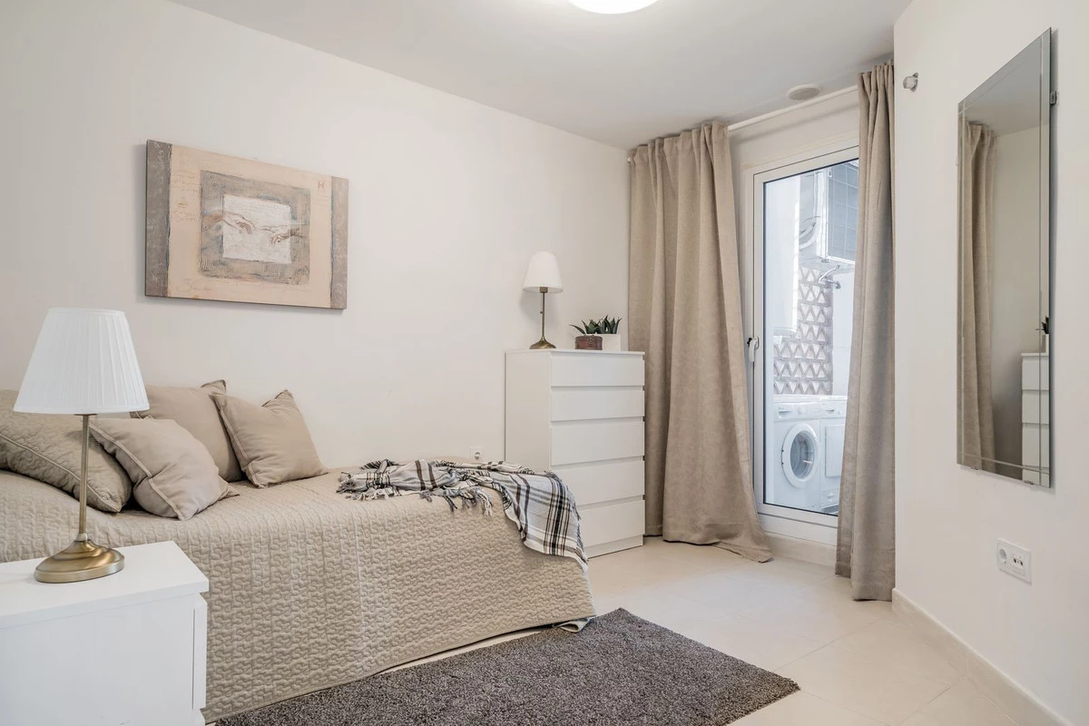 3-e898b2bb2a2fdfd06d2c39894dce8316