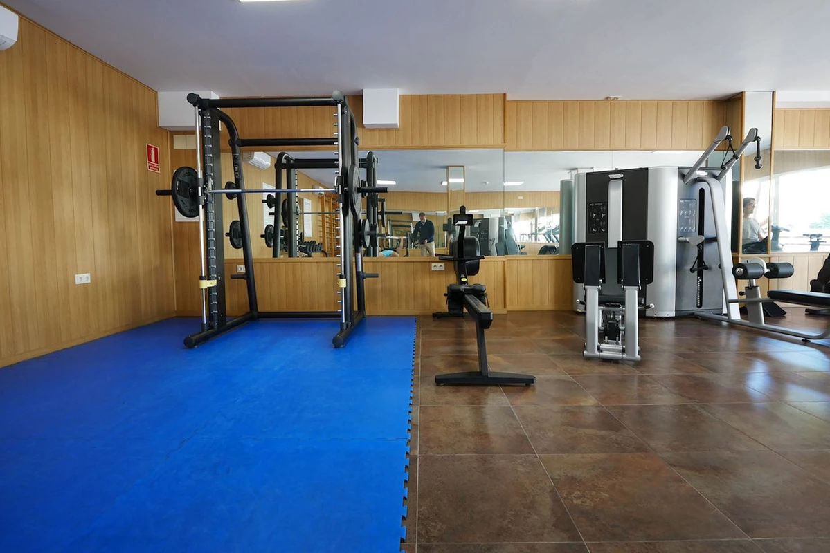 8-e64a9055bba3e77ac8aca3b893cdf826