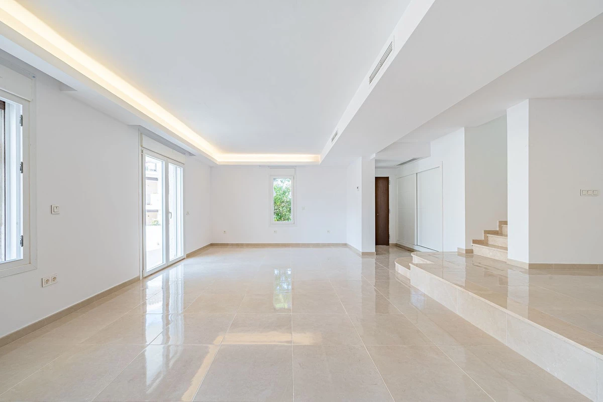 3-e898b2bb2a2fdfd06d2c39894dce8316