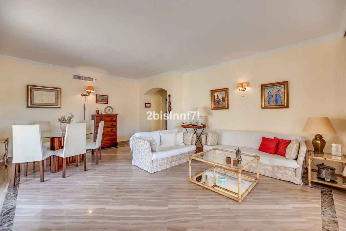 3-e898b2bb2a2fdfd06d2c39894dce8316