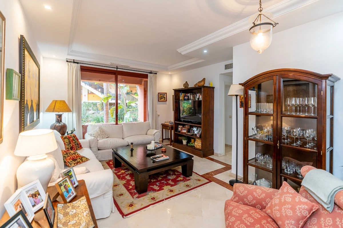 4-c23c0f86247804fa50226aecd8b0b2c8