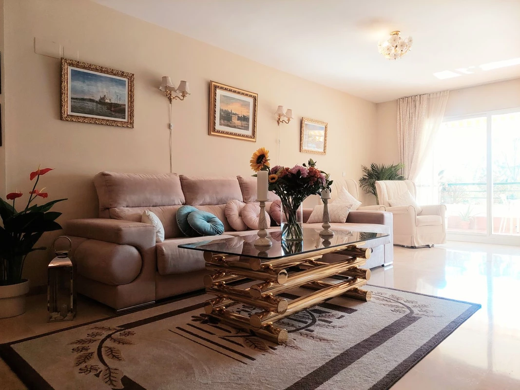 2-5bd7b9d04b45e33852eaf0ec6670150d