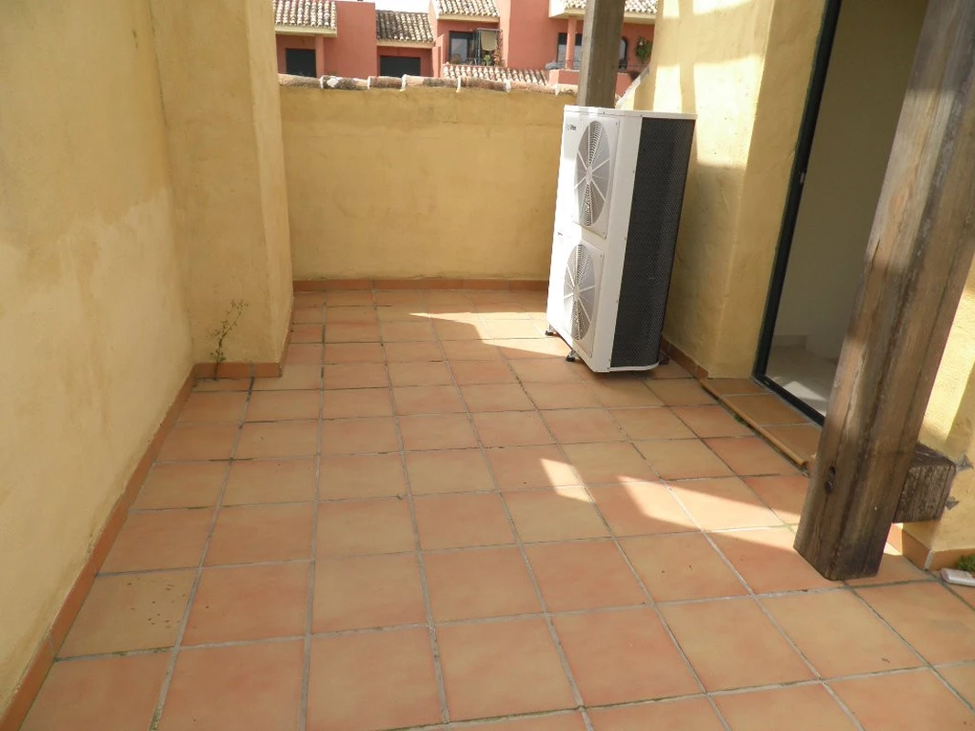 7-aa4cc561180b369757c0bb4af9886cd3