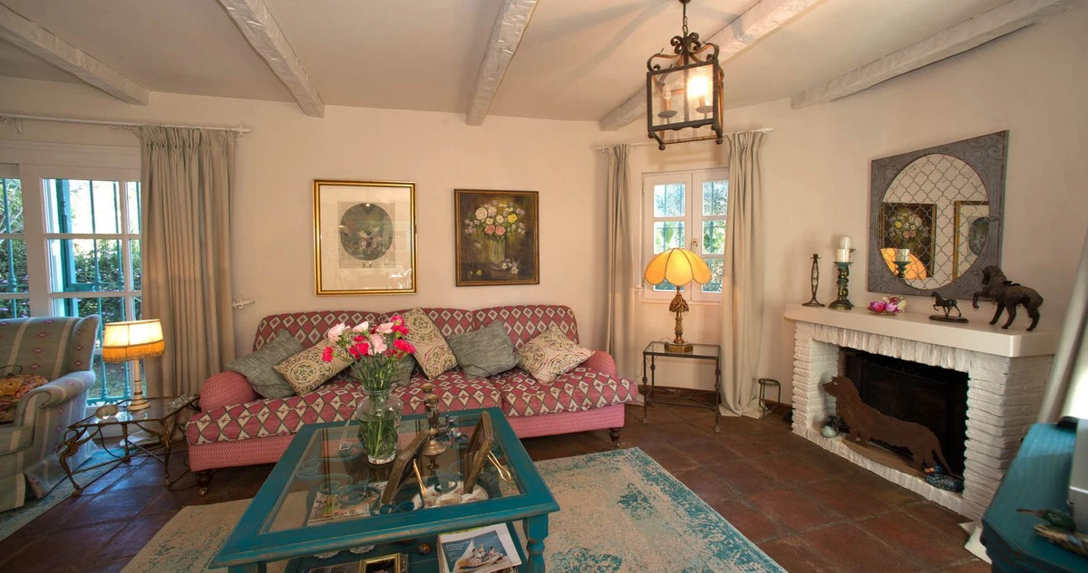 7-aa4cc561180b369757c0bb4af9886cd3