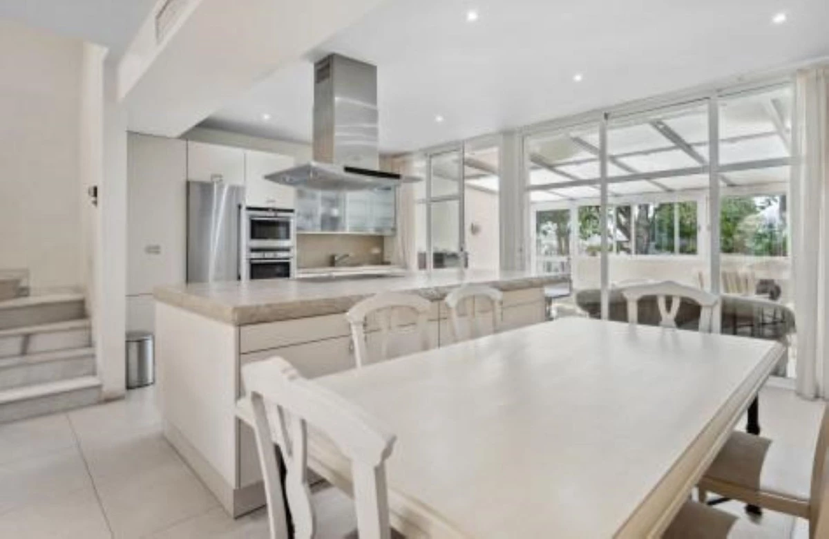 9-467d0cee5b725f3ef65f102a0c2e69c0