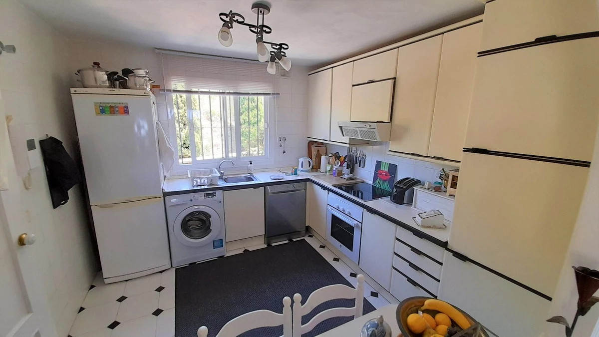 9-467d0cee5b725f3ef65f102a0c2e69c0