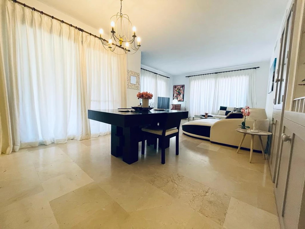 4-c23c0f86247804fa50226aecd8b0b2c8