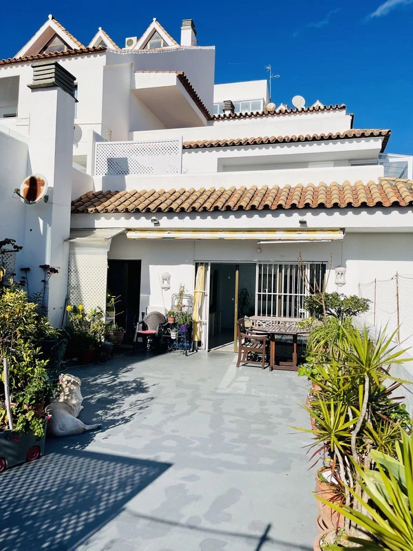 2-5bd7b9d04b45e33852eaf0ec6670150d