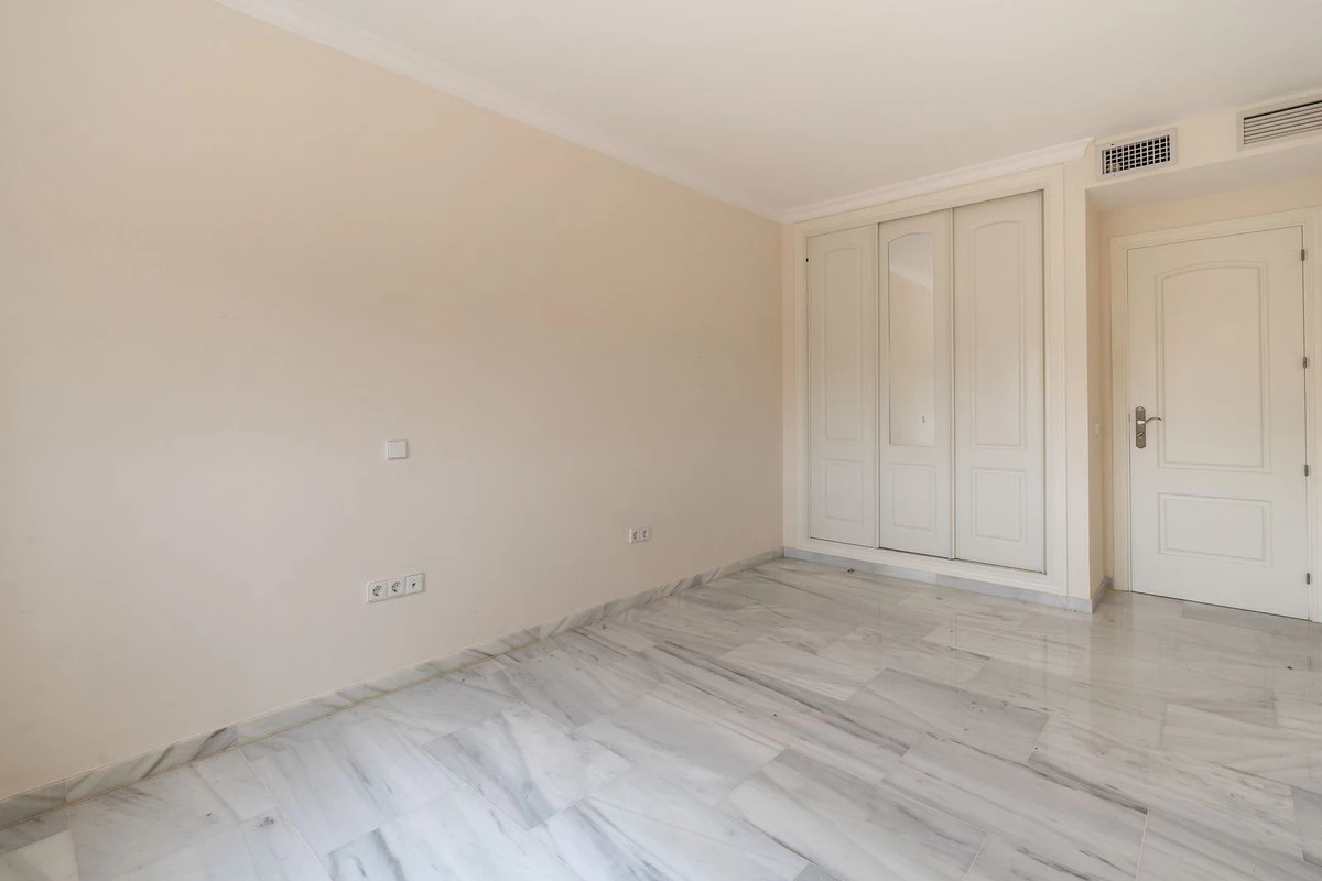 8-e64a9055bba3e77ac8aca3b893cdf826