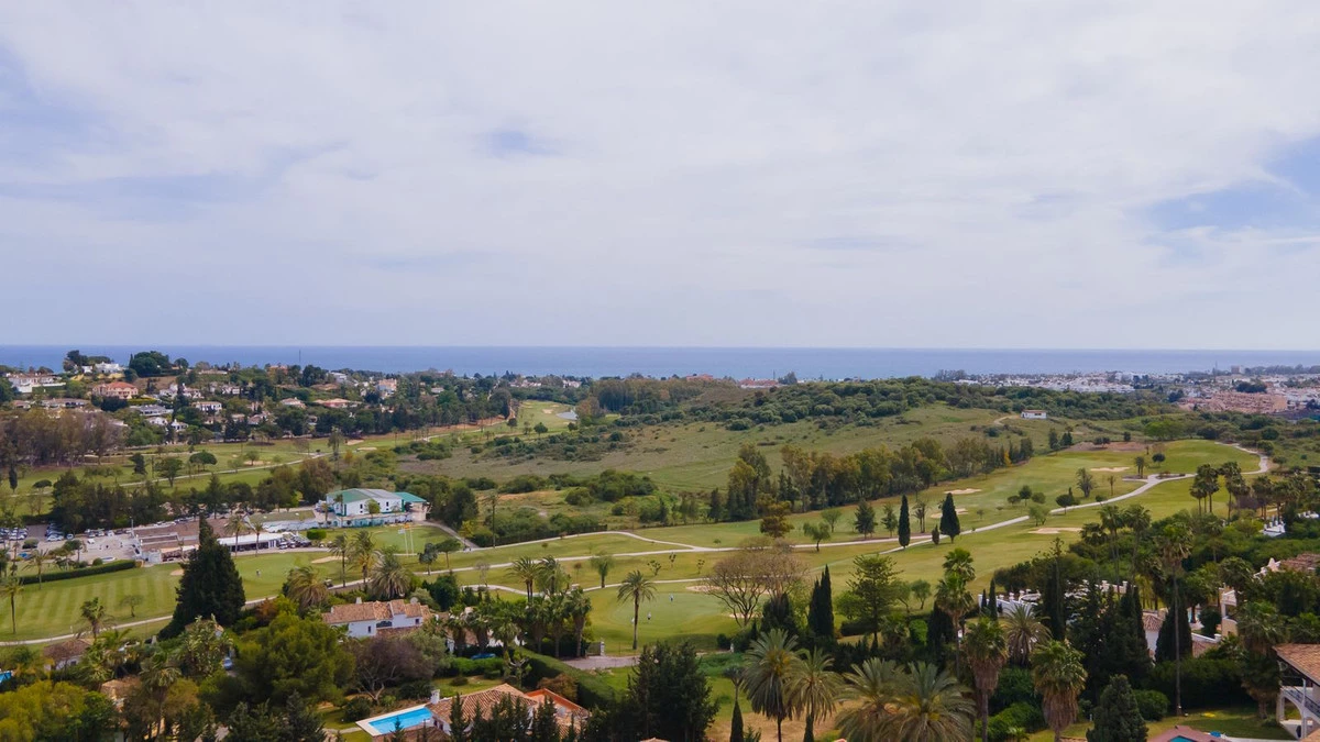 2-5bd7b9d04b45e33852eaf0ec6670150d