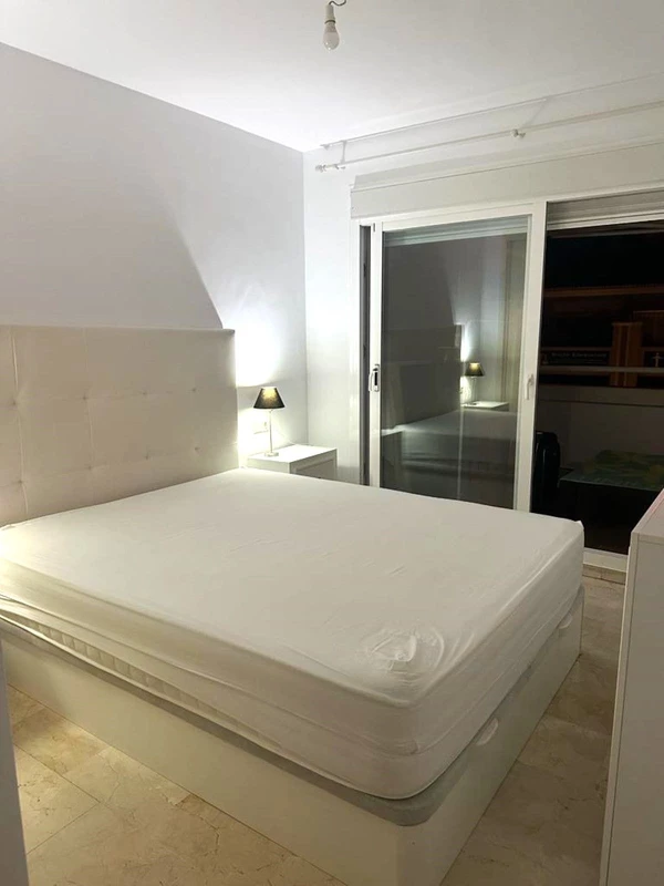 9-467d0cee5b725f3ef65f102a0c2e69c0