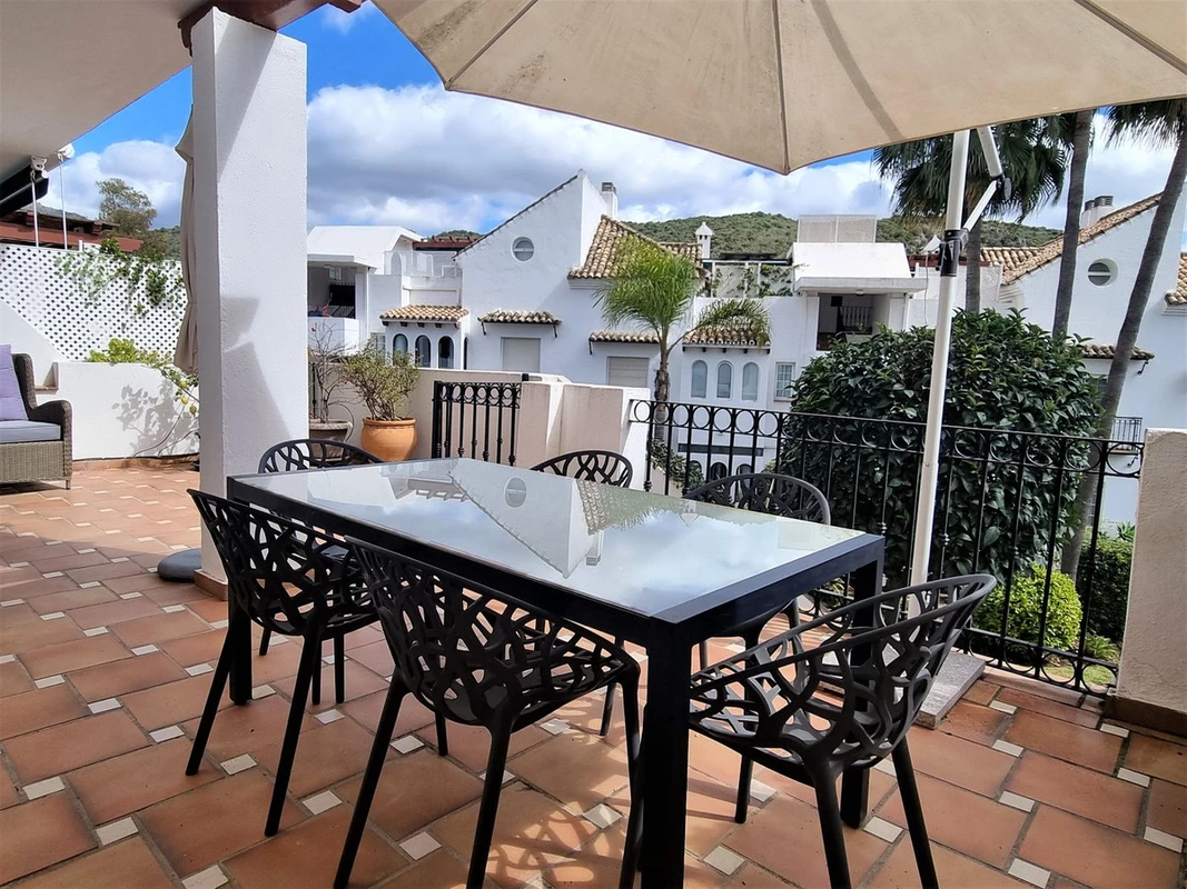 7-aa4cc561180b369757c0bb4af9886cd3