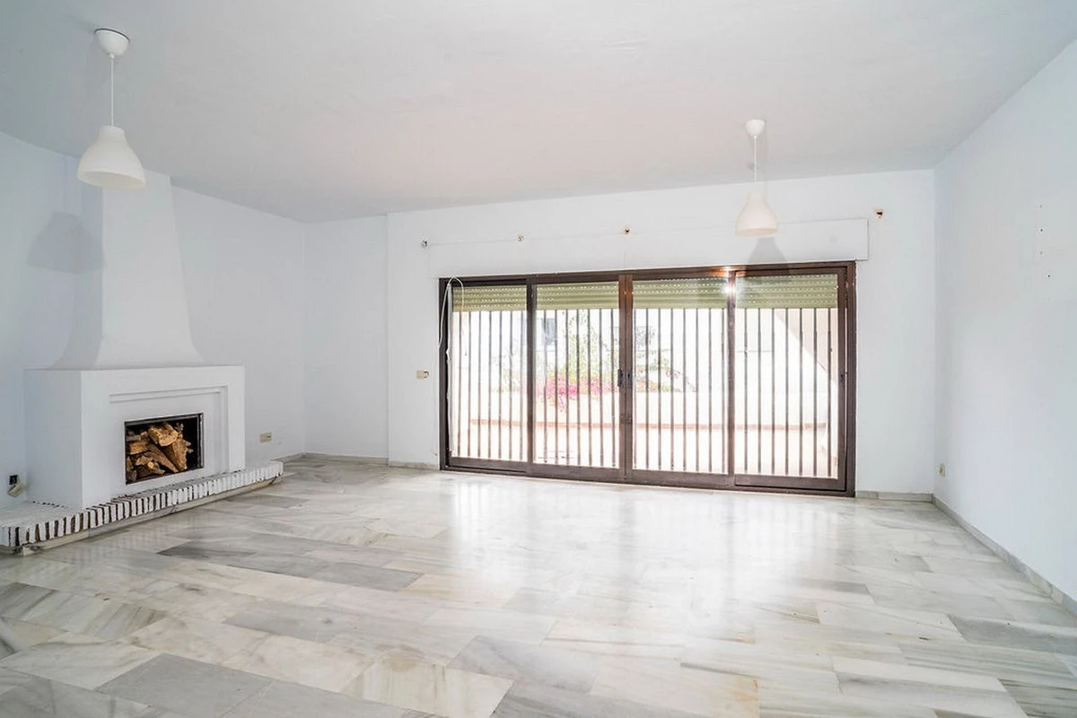 4-c23c0f86247804fa50226aecd8b0b2c8