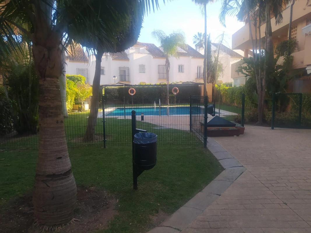 7-aa4cc561180b369757c0bb4af9886cd3