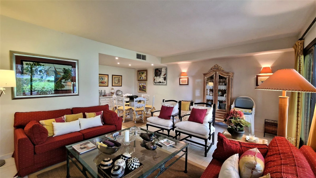 4-c23c0f86247804fa50226aecd8b0b2c8