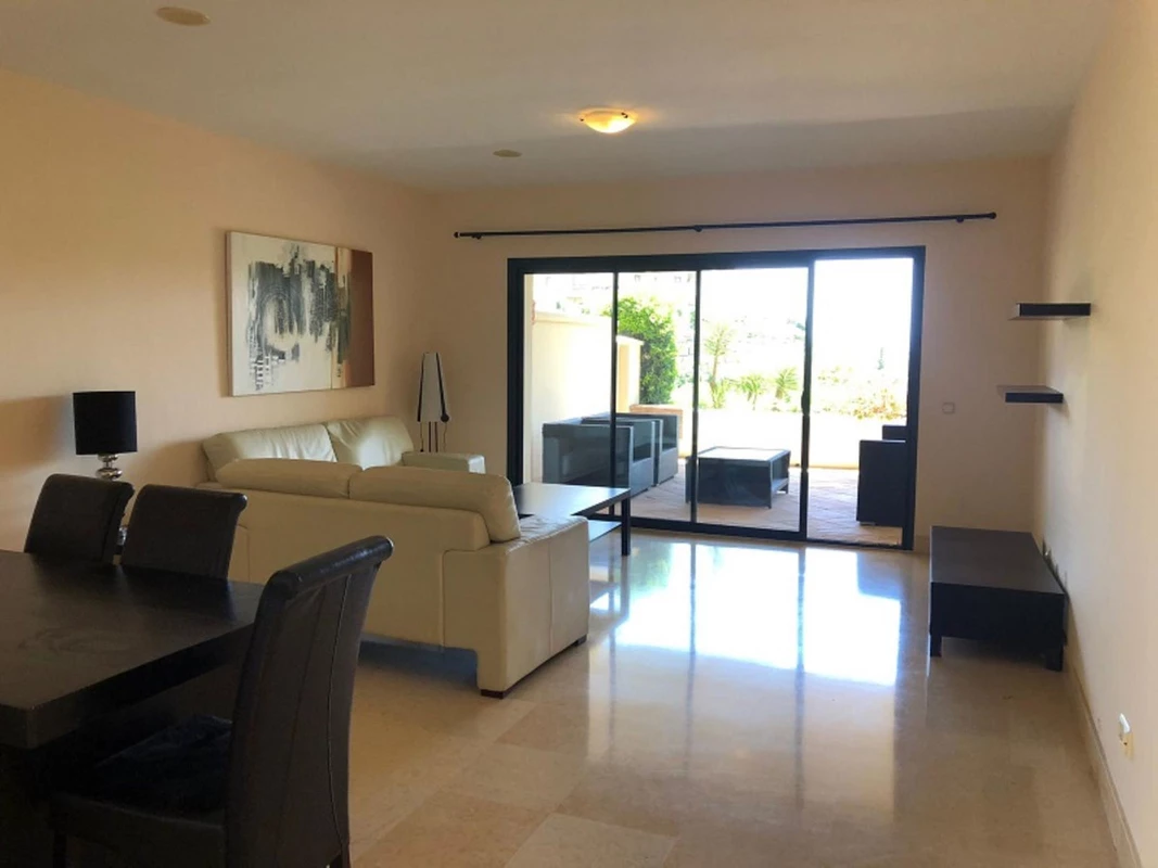 2-5bd7b9d04b45e33852eaf0ec6670150d