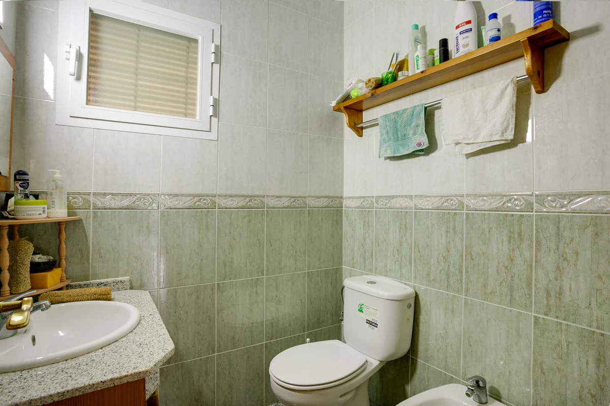 8-e64a9055bba3e77ac8aca3b893cdf826