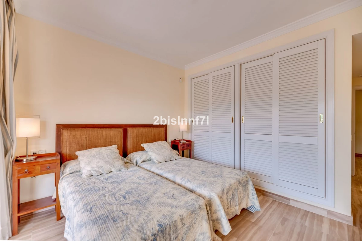 7-aa4cc561180b369757c0bb4af9886cd3