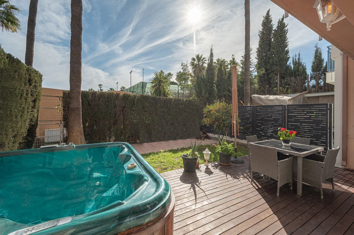 4-c23c0f86247804fa50226aecd8b0b2c8