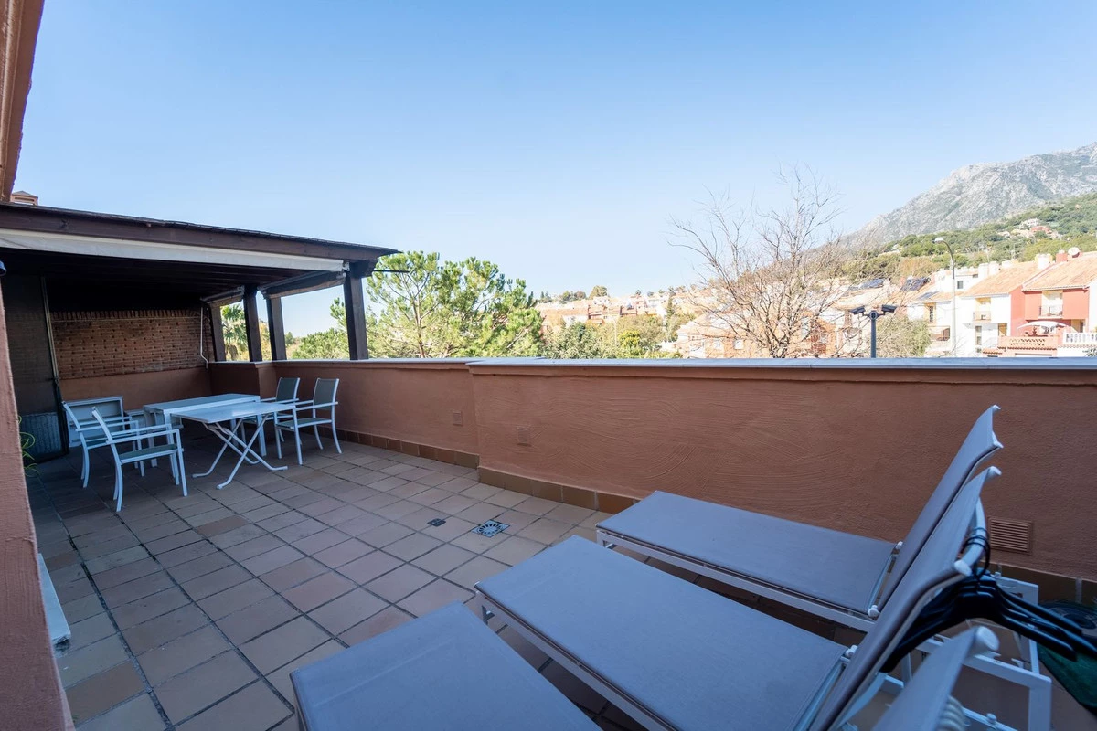 7-aa4cc561180b369757c0bb4af9886cd3