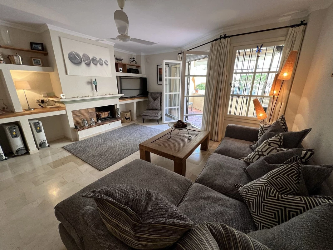 3-e898b2bb2a2fdfd06d2c39894dce8316