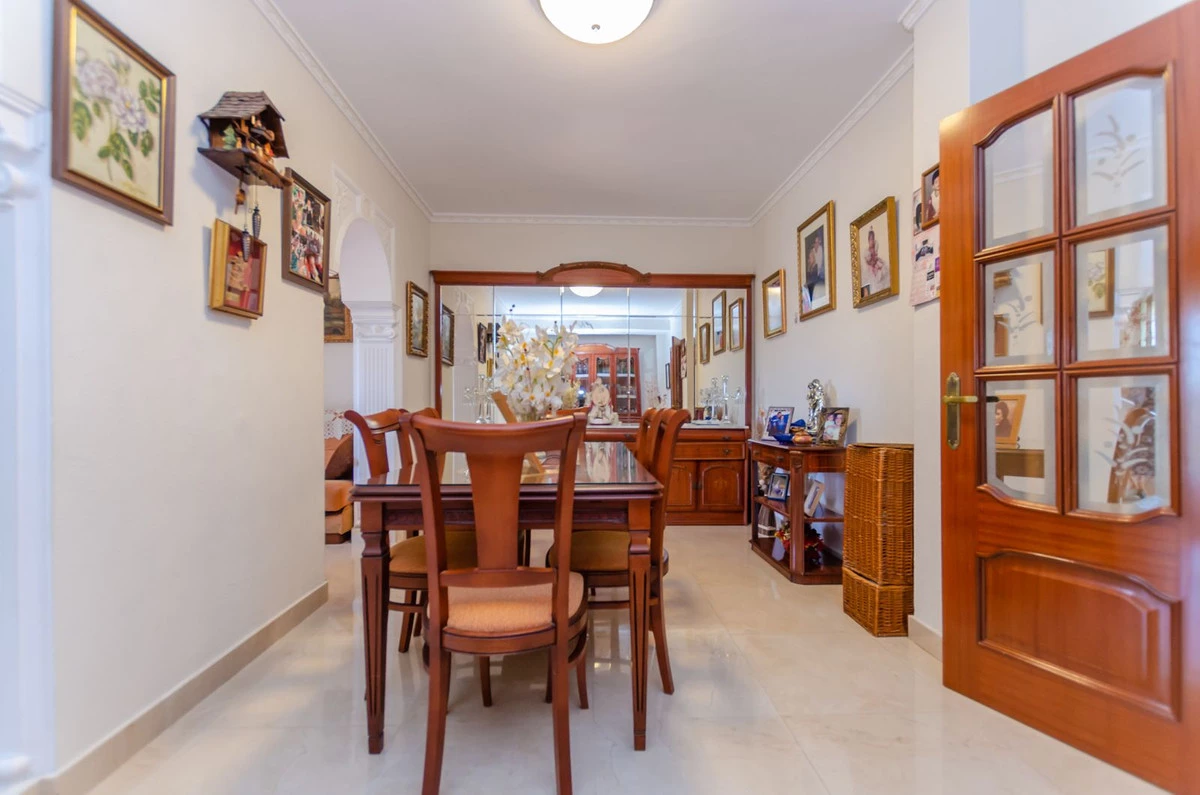 7-aa4cc561180b369757c0bb4af9886cd3