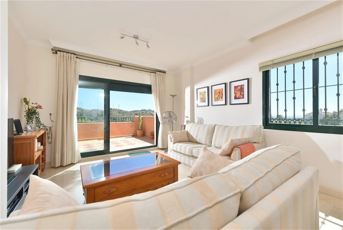 7-aa4cc561180b369757c0bb4af9886cd3